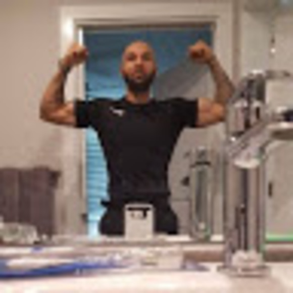 Meet your Posher, Adam - Picture 1 of 1